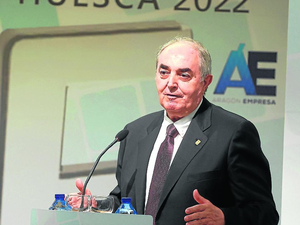 Manuel Rodríguez Chesa durante la gala de entrega del Premio Empresa Huesca 2022 este martes.