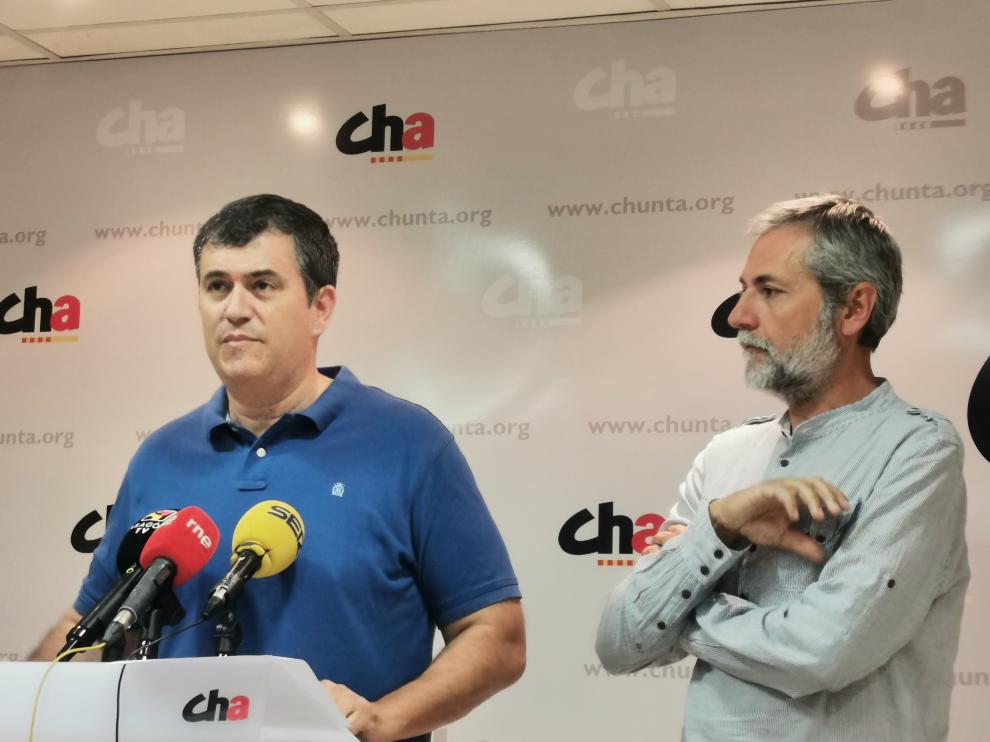 Joaquín Palacín y José Ramón Ceresuela, en rueda de prensa.