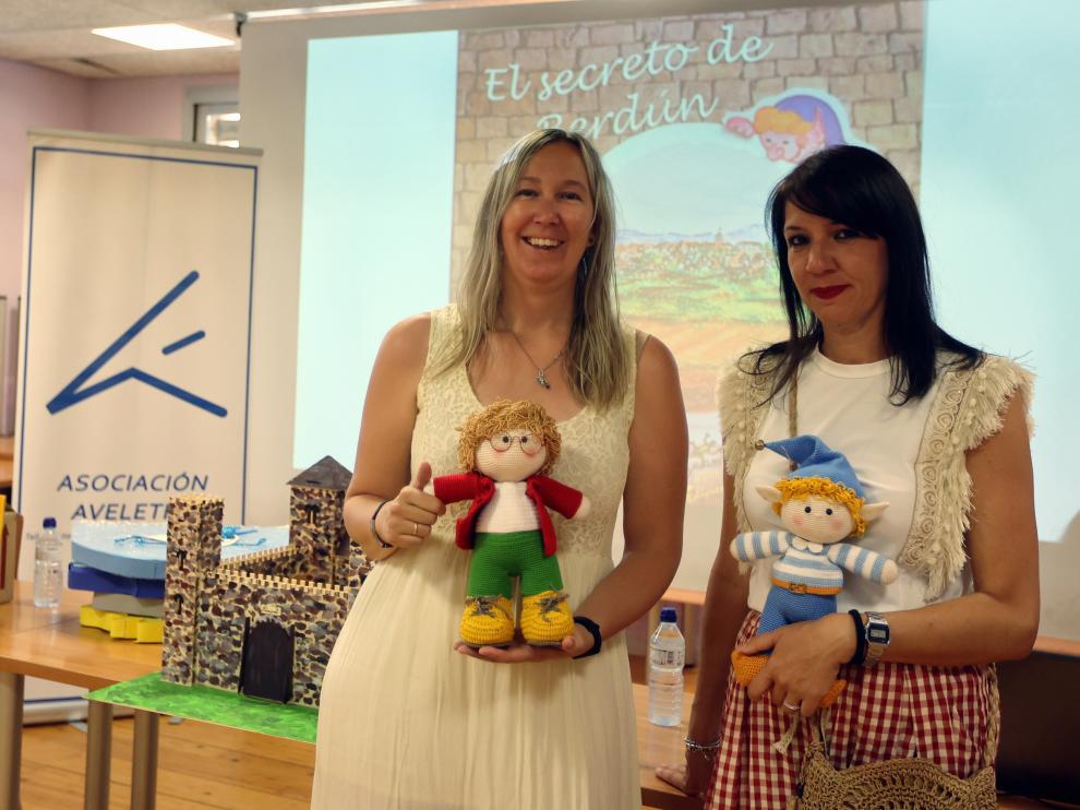 Vanessa Gargallo y Aranxta Sanjuán presentaron el libro en Huesca.