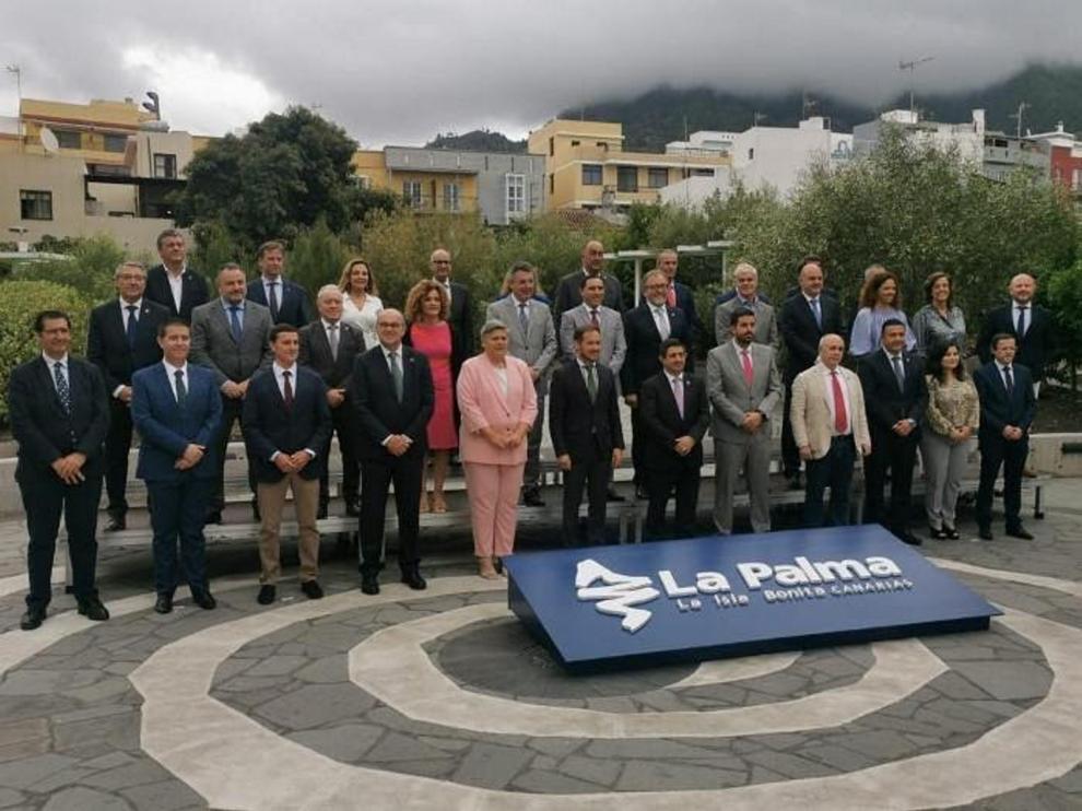 Foto de familia de los presidentes participantes en este encuentro