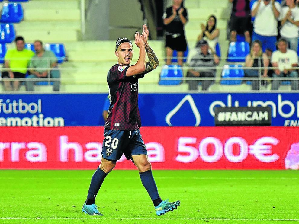 Jaime Seoane, en uno de sus últimos partidos con el Huesca la pasada temporada.