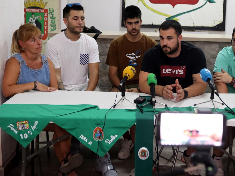 Representantes de las peñas recreativas en la rueda de prensa que ofrecieron hace una semana.