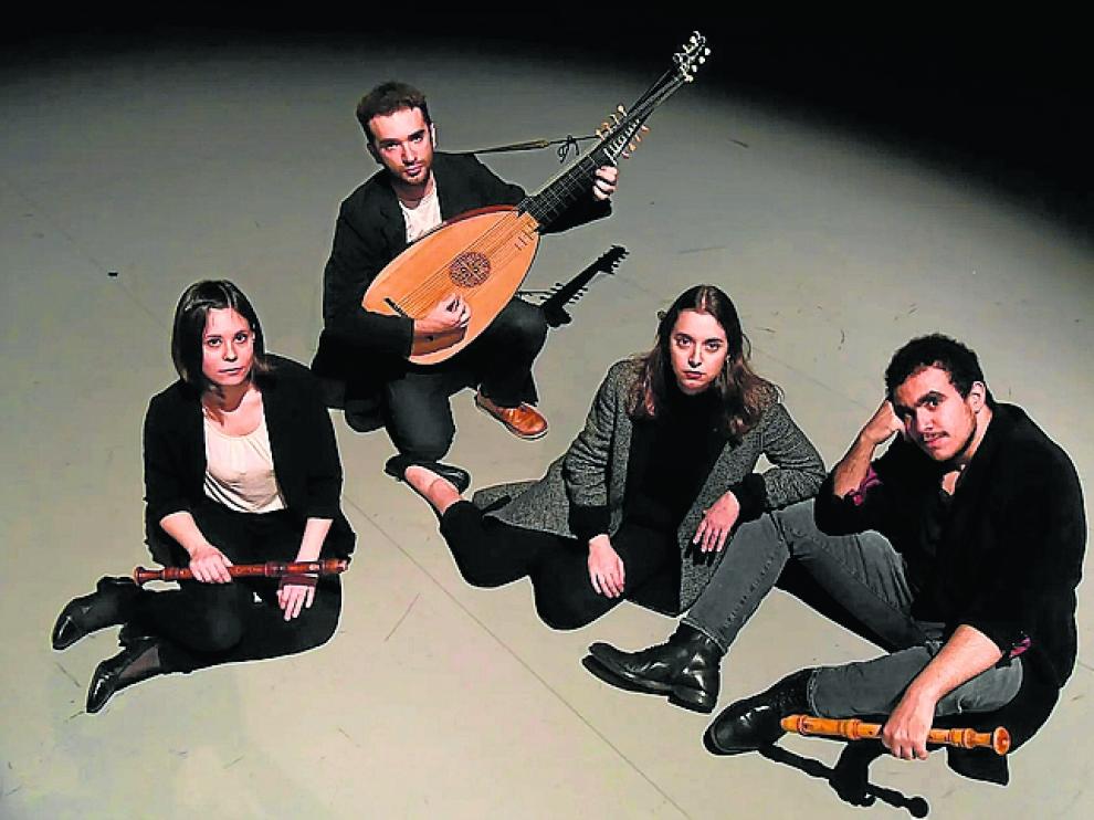 El primer concierto vendrá a cargo de Ibera Auri este sábado, a las 20:30 horas, en el Palacio de los Condes de Ribagorza.