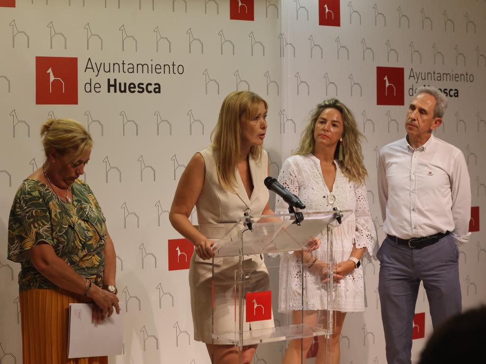 De izq. a drcha., Rosa Gerbas, Cristina de la Hera, Susana Lacostena y Salvador Cored.