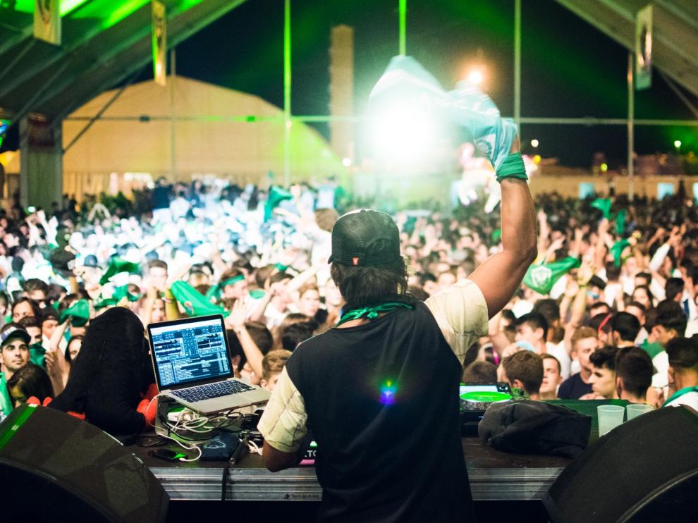 Los DJ, en la programación juvenil de las fiestas de Huesca.