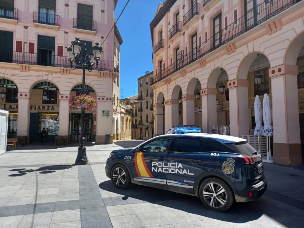 La Policía Nacional de Huesca cuenta con refuerzos de otras unidades durante la semana festiva.