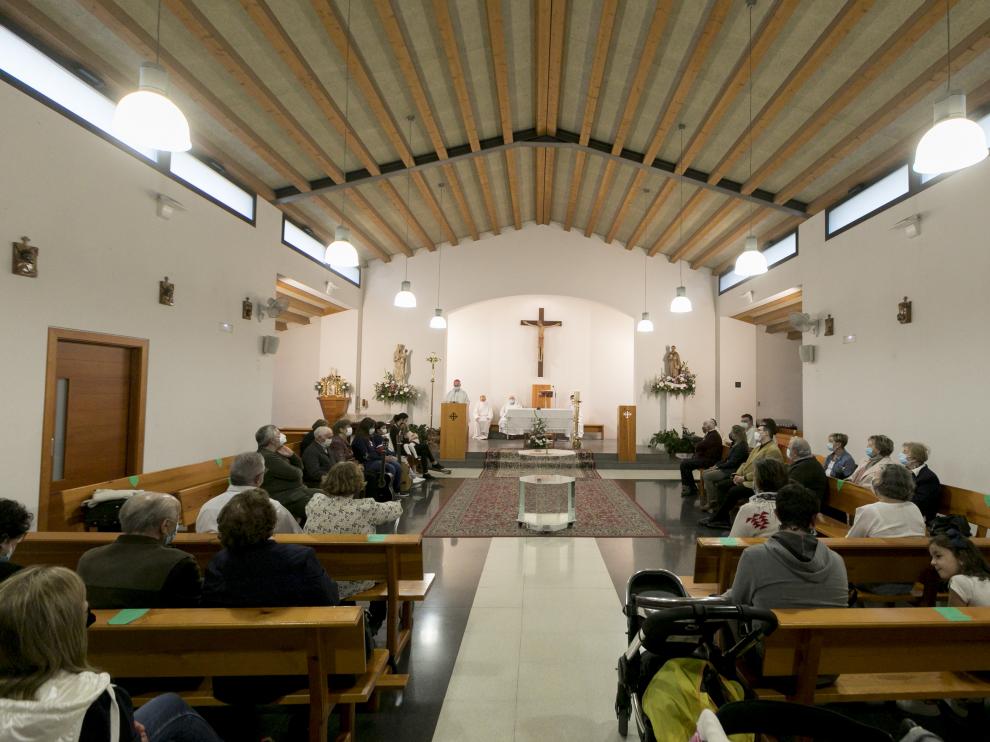 Celebración de la misa por la festividad del patrón en la parroquia San Francisco de Asís, en 2021.
