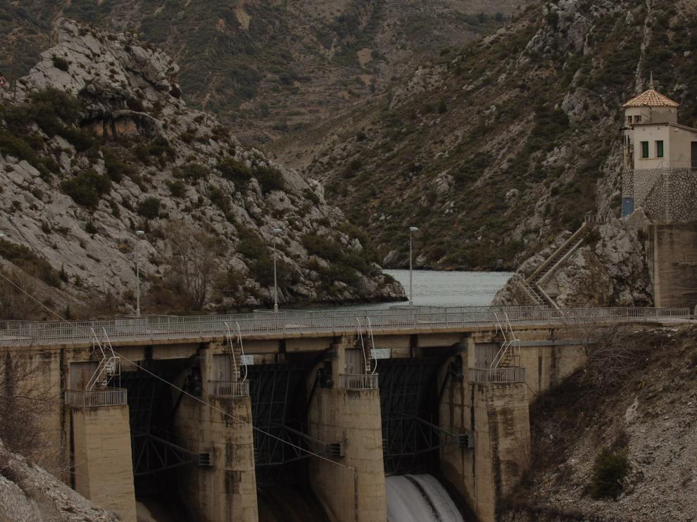 Central hidroeléctrica del municipio altoaragonés de Sopeira.