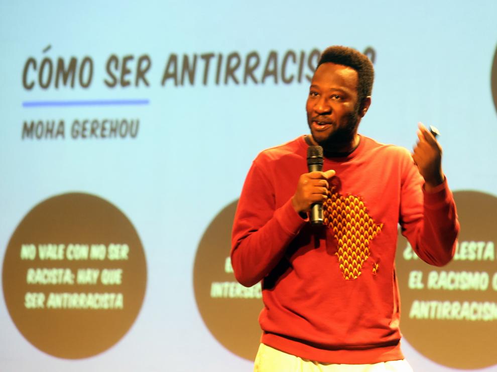 Moha Gerehou impartió una charla en Huesca.