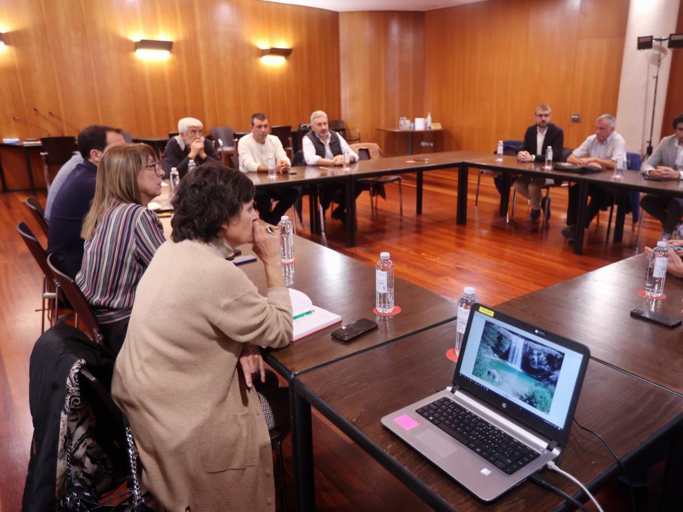 Imagen de la reunión celebrada este miércoles en la DPH.