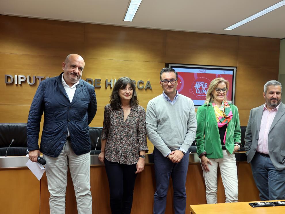 Fernando Anel, Ana Mastral, Roque Vicente, Anabel Costas y Unai Navarro durante la presentación.