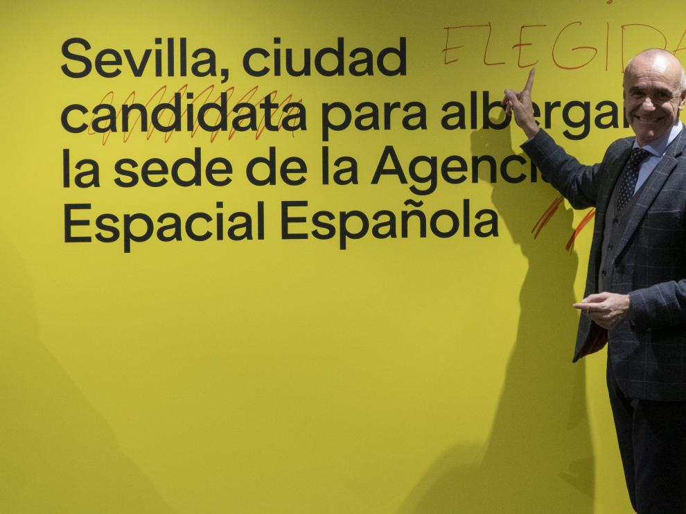 El alcalde de Sevilla celebra la elección de la ciudad como sede de la Agencia Espacial Española.