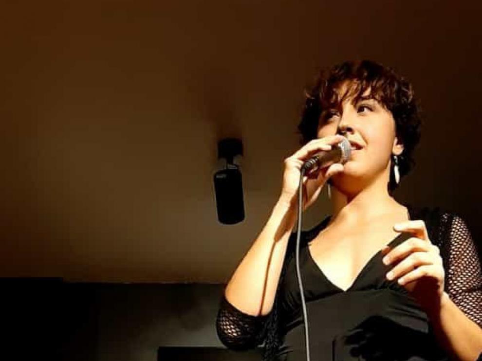 La cantante fragatina Julia Cruz Sesé.