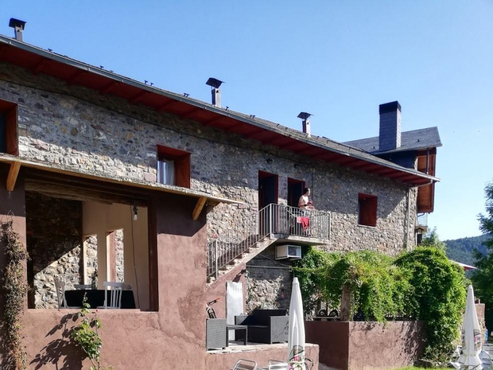 Casa Javier, apartamentos de uso turístico situadas en Rodellar, en la comarca del Somontano.