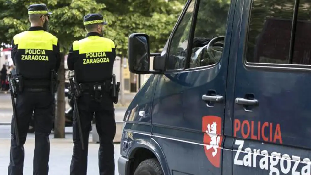 Policía local de Zaragoza.