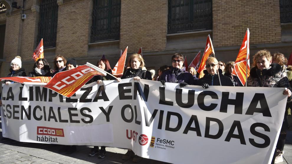 Imagen de archivo de la huelga del sector de la limpieza de edificios de Huesca