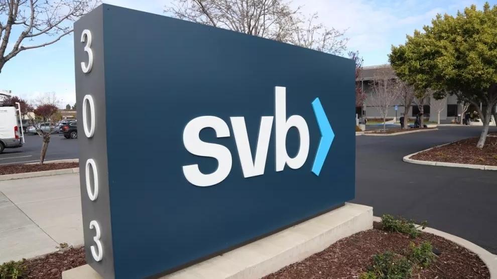 Imagen de la sede de Silicon Valley Bank (SVB) en Santa Clara, California (EE.UU.)