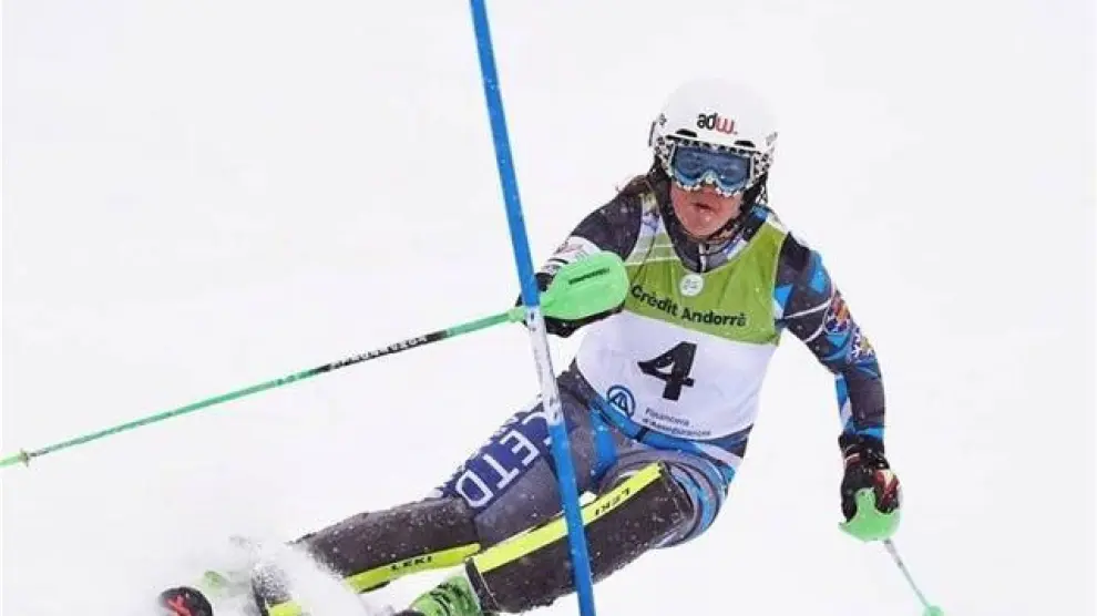 Sofía Gandarias logra plata en el Slalom Gigante del Nacional