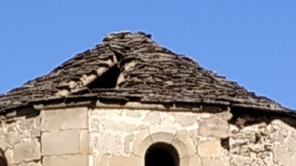 La iglesia de Castejón de Sobrarbe sufre un desprendimiento