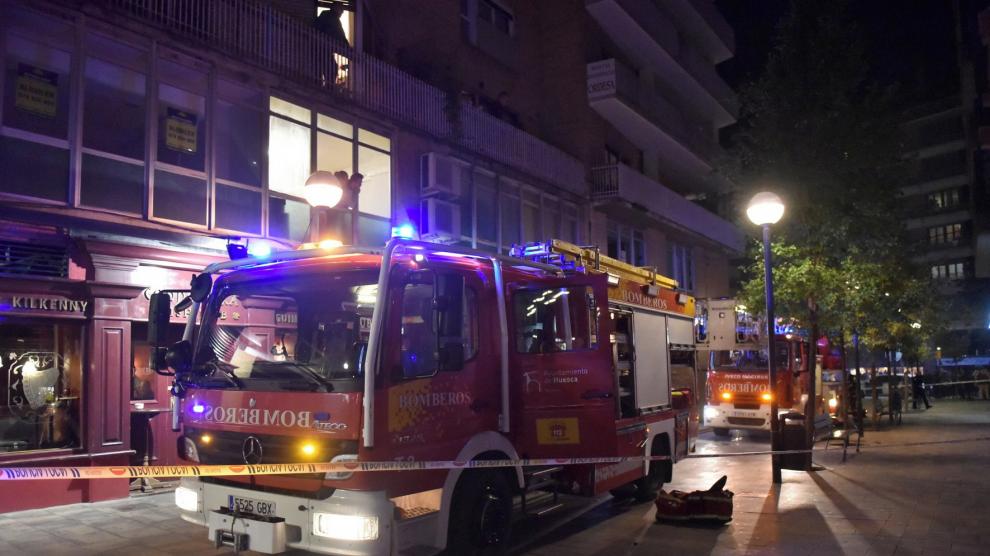 El convenio para los bomberos del Parque de Huesca incluirá "revisiones"