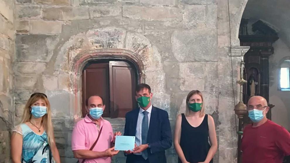 Caja Rural de Aragón impulsa la rehabilitación de la iglesia de Castiello