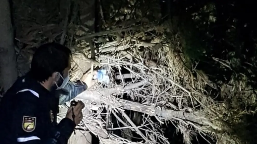 En la foto, el lugar donde escondía la droga