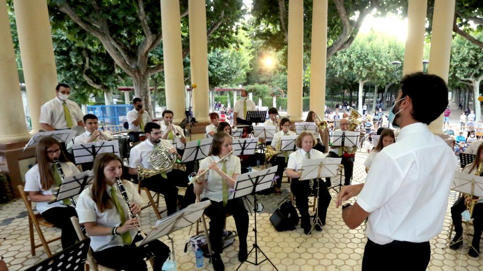 La Banda de Música de Huesca, en su concierto benéfico de este miércoles en el Kiosco del Parque Miguel Servet