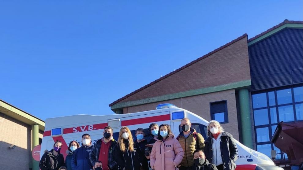 Alumnos del Certificado de Transporte Sanitario del Centro de Educación de Adultos de Jaca.