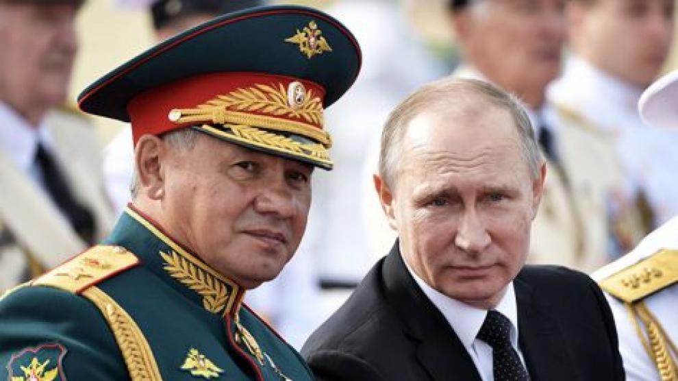 El ministro de Defensa ruso, Serguéi Shoigú, junto a Putin, en una imagen de archivo