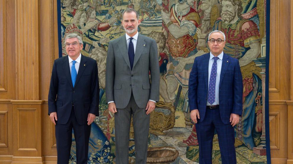 El presidente del COI, Felipe VI y el presidente del COE, Alejandro Blanco