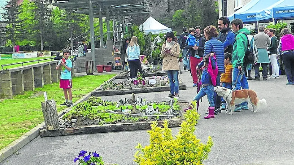Zona de parterres durante la feria de la primavera de 2019