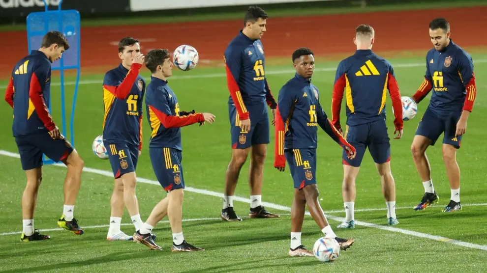 España juega con Jordania antes de su debut en Catar.