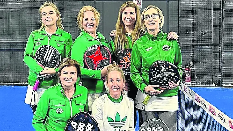 Equipo femenino del Club Tenis Osca, que juega en Segunda Femenina.