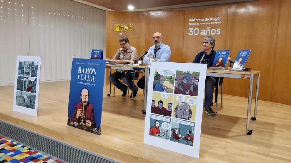 Dani Viñuales, Víctor Lucea y Queco Ágreda presentaron el cómic.