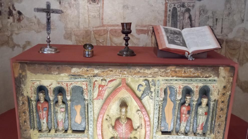Frontal de San Hilario de Buira en el Museo Diocesano de Barbastro-Monzón.