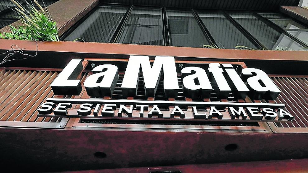 Fachada de la empresa de restauración La Mafia se sienta a la mesa, con establecimientos en Zaragoza.