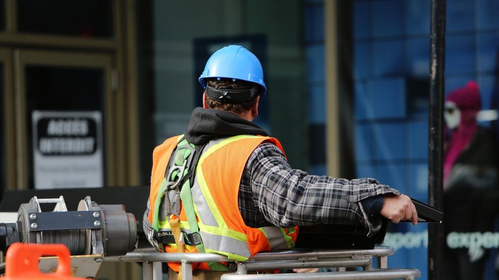 Obrero en la construcción.