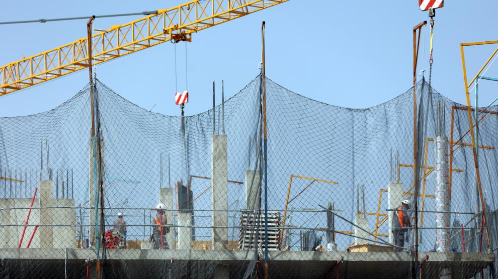 Foto de obras en Huesca ciudad.