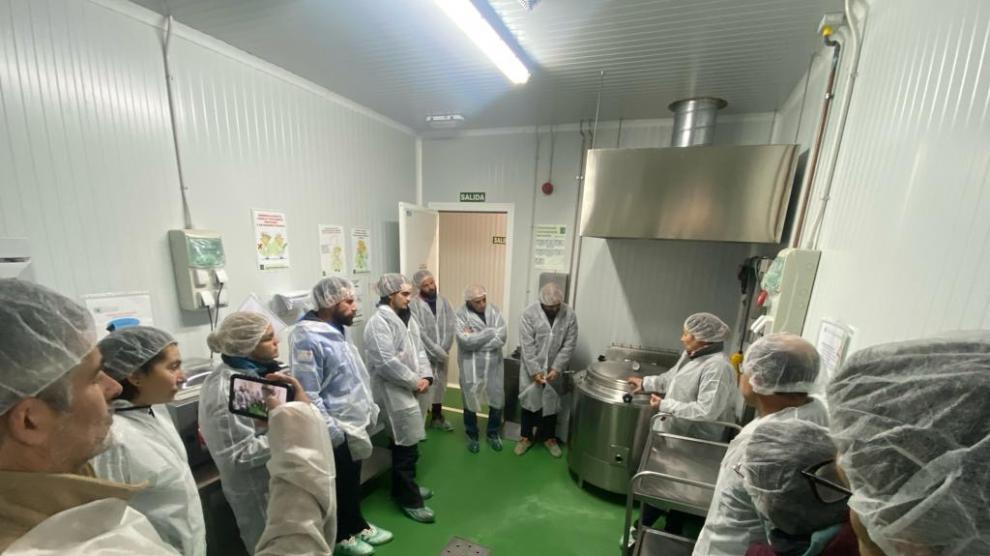 Delegación del Pallars Subirá conocieron el Centro de Emprendimiento para la Transformación Agroalimentaria de Adecuara en Jaca.