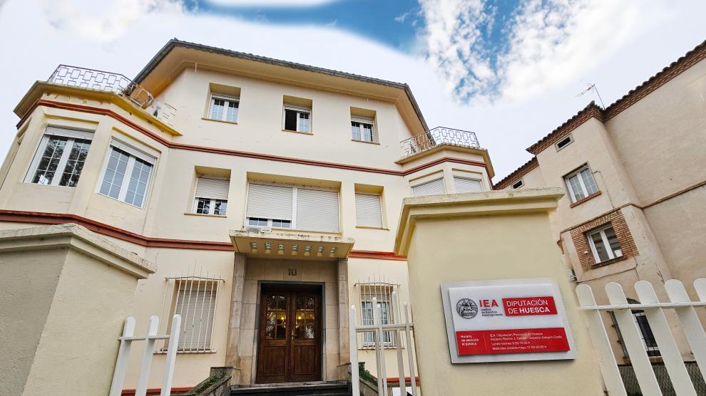 Imagen del edificio del Instituto de Estudios Altoaragoneses (IEA).