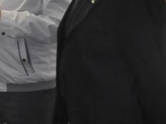 padre miniaturas Carlos Royo-Villanova, con chaqueta blanca, en la inauguración de una nueva maqueta en el Museo de Miniaturas en mayo de 2022.