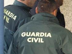 La Guardia Civil de Monzón auxilia a una persona que se encontraba inconsciente en su domicilio