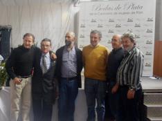 Miguel Ángel Fumanal (cuarto por la izquierda) en el 25 aniversario de la Caravana de Plan.