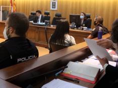 La acusada por el crimen de Broto, Daniel Valencia, esta semana en la Audiencia Provincial de Huesca.