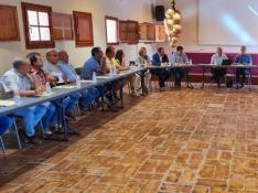 Olona y Sánchez Quero se reúnen con los alcaldes de los municipios afectados por el incendio de Añón.