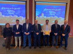 El Consejo Aragonés de Cámaras apoya a Aínsa en la final del concurso ‘Juntos brillamos más’