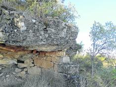 Imagen 81345744 Refugio rupestre reacondicionado para uso agrícola y pastoril en ro Mon, cerca de Buera.