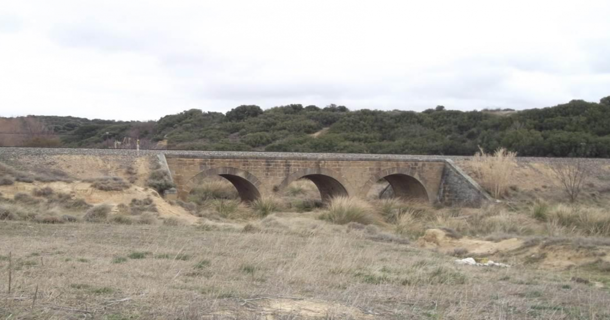 Adif la renovación integral de vía entre Plasencia del Monte